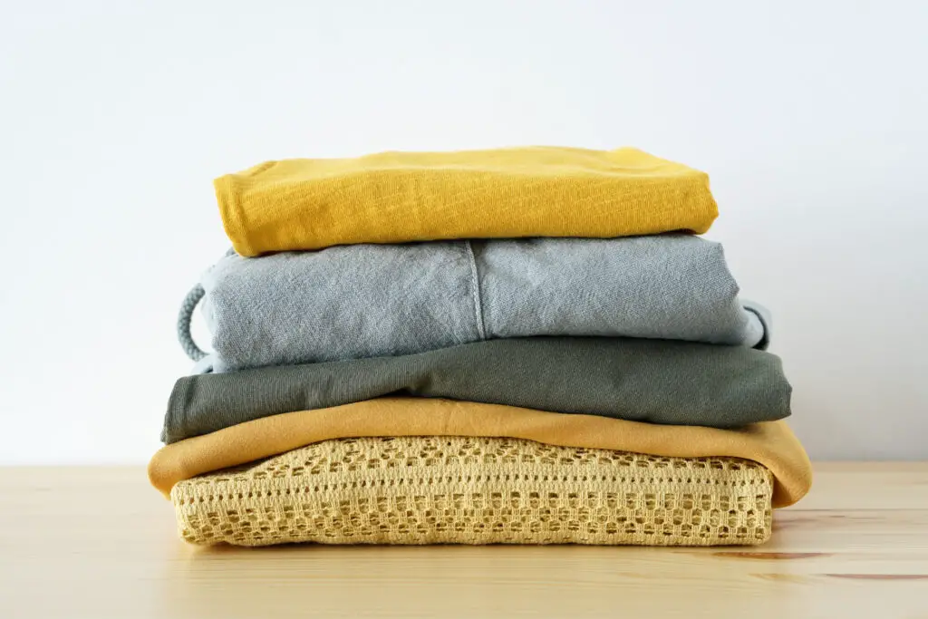 A Quick Guide for Organic Fabrics and Eco-Friendly Fashion Alternatives